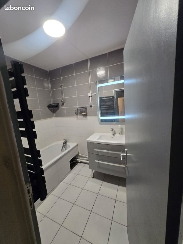 Appartement à louer, 68m², Avignon