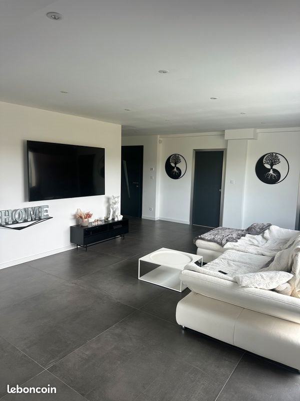 Appartement à louer, 115m², Longevilles-Mont-d'Or