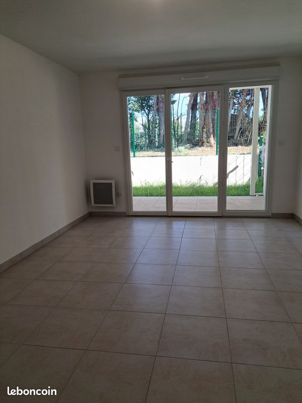 Appartement à louer, 58m², Saint-Rémy-de-Provence