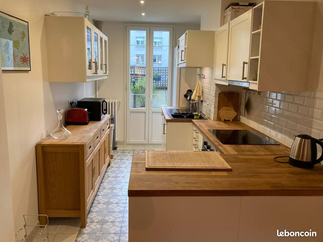 Appartement à louer, 62m², Courbevoie