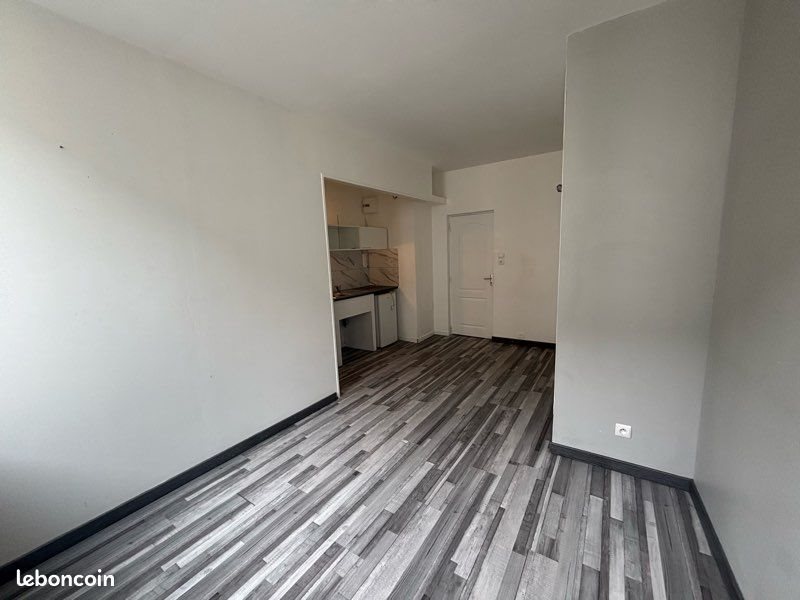 Appartement à louer, 18m², Saint-Jean-d'Angély