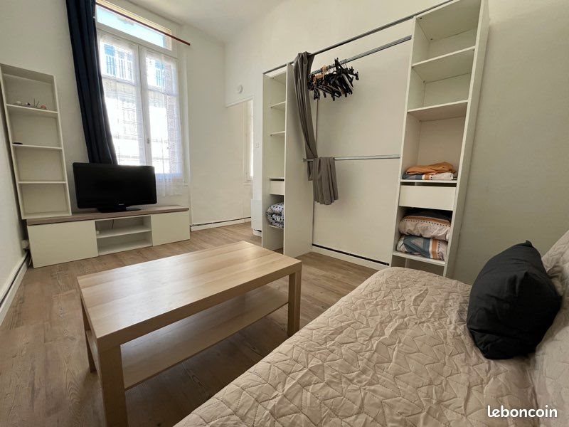 Appartement à louer, 20m², Aubagne