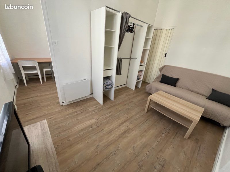 Appartement à louer, 20m², Aubagne