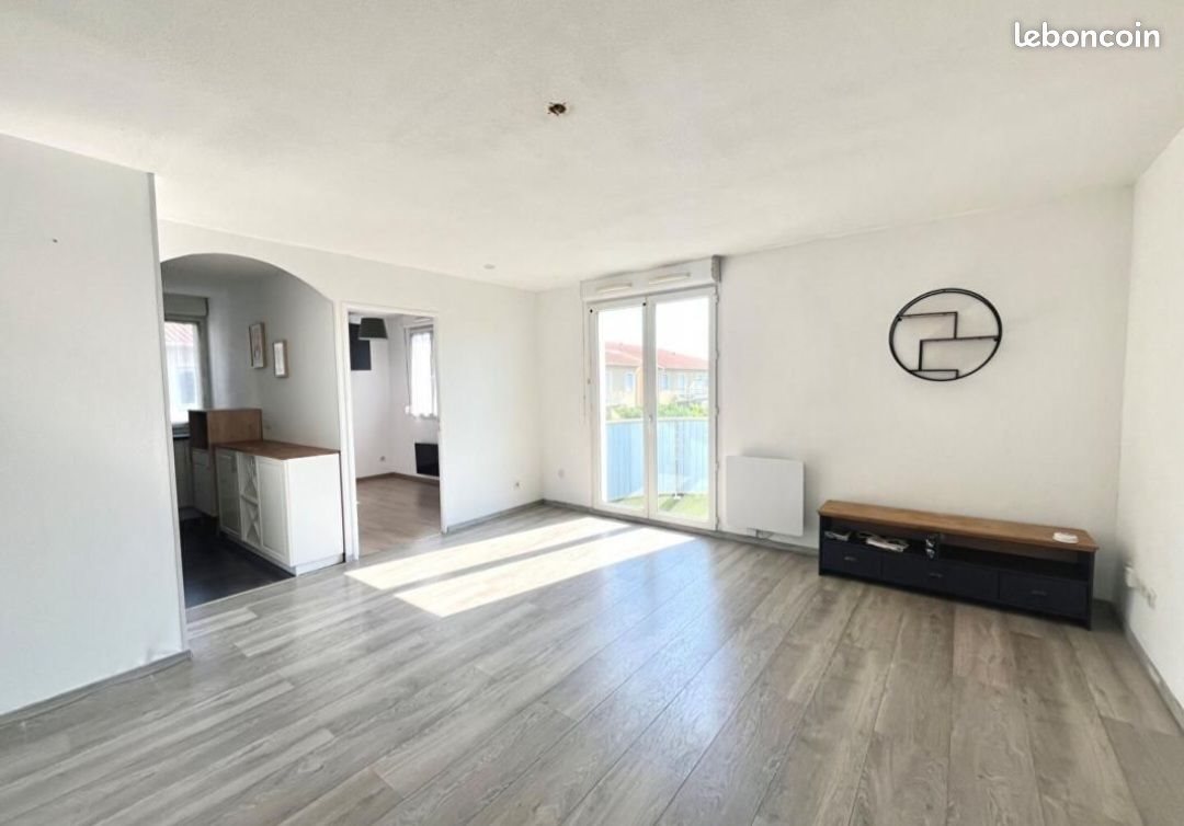 Appartement à vendre, 55m², Décines-Charpieu