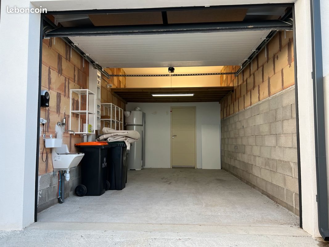 Maison à louer, 91m², Servian