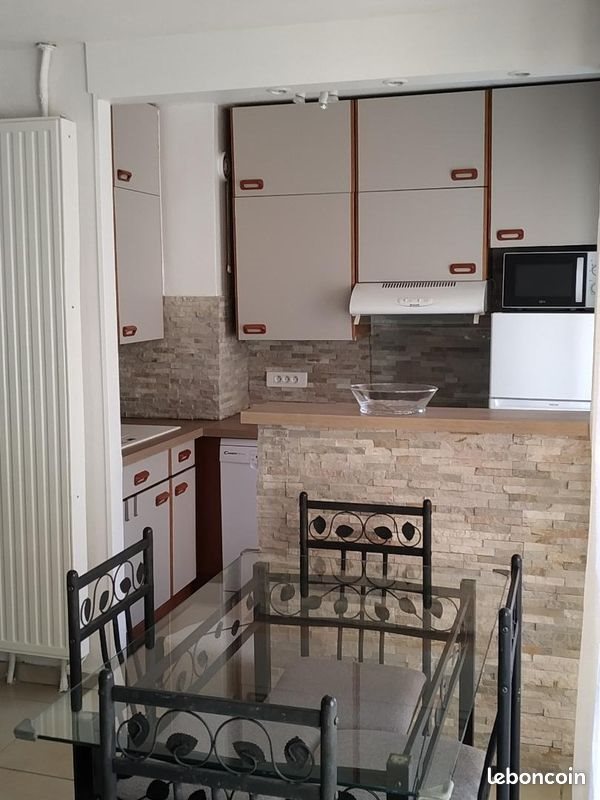 Appartement à louer, 41m², Saint-Raphaël