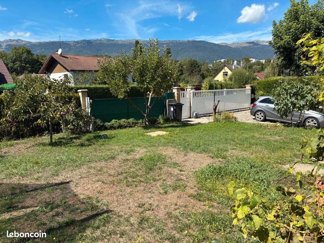 Maison à vendre, 210m², Saint-Genis-Pouilly