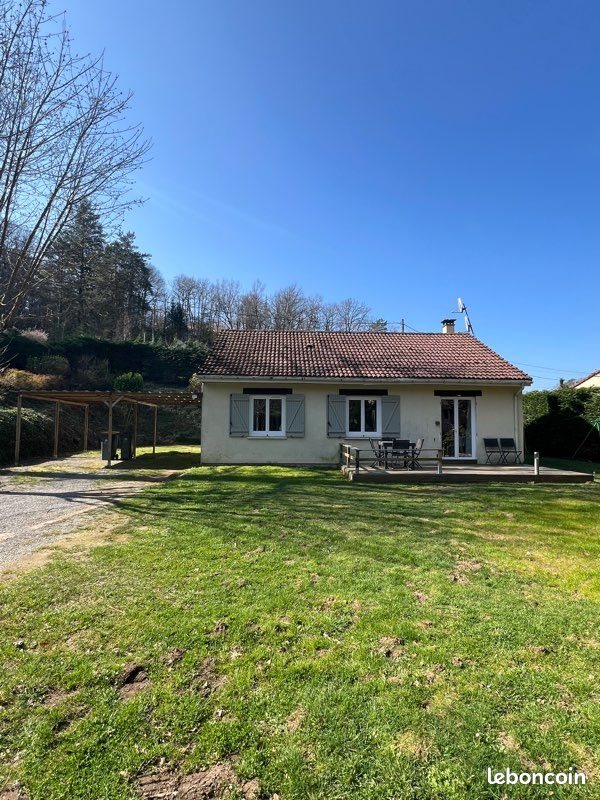 Maison à louer, 75m², Beynat