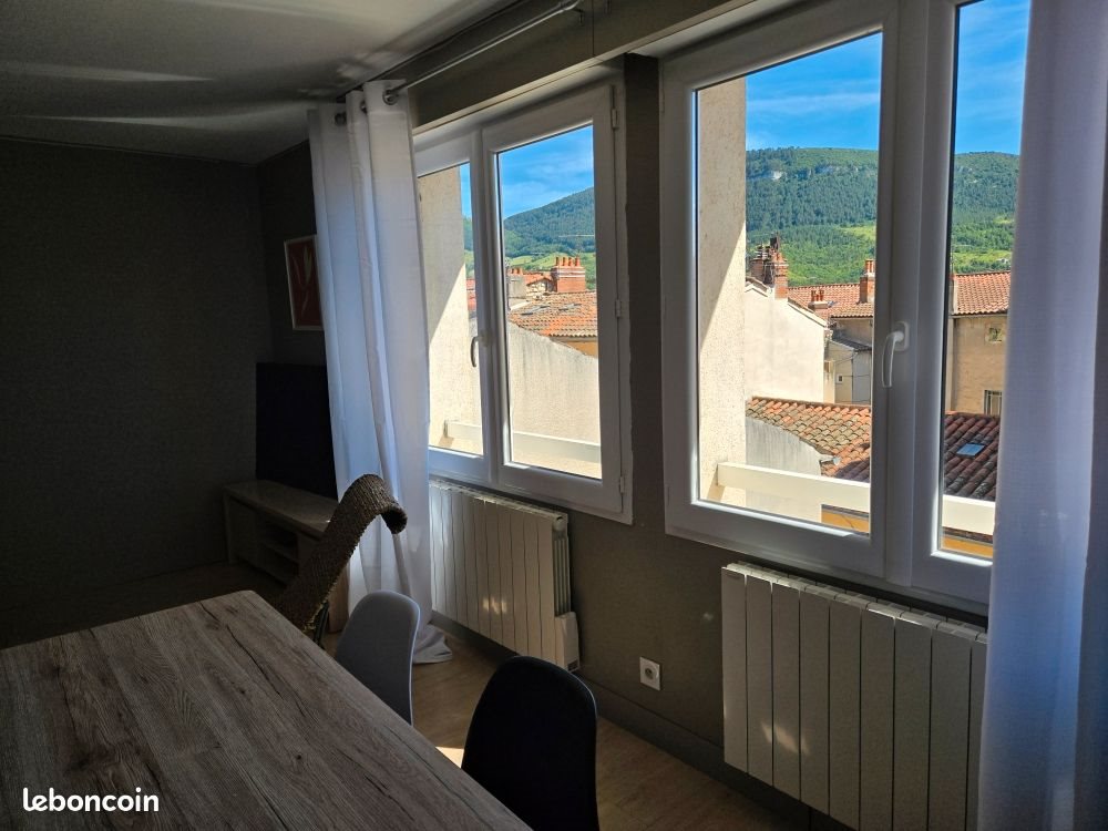 Appartement à louer, 42m², Millau