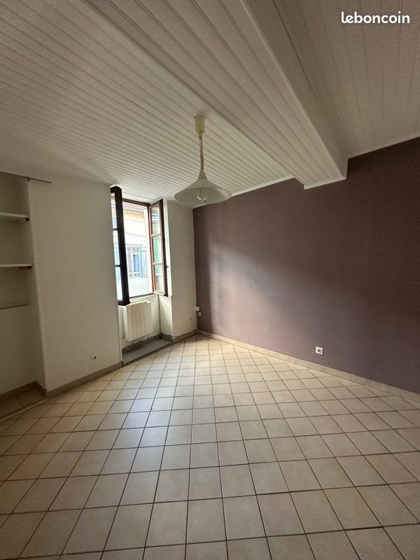 Appartement à louer, 75m², Montluel