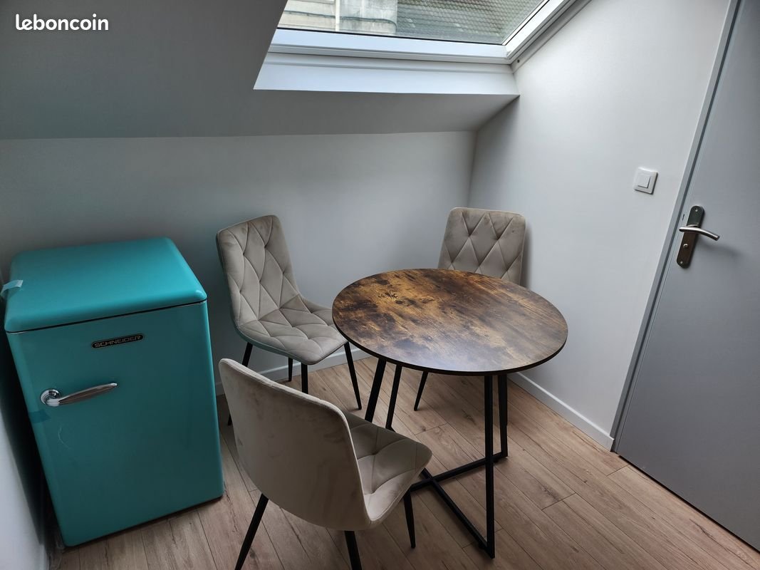 Appartement à louer, 25m², Saint-Quentin