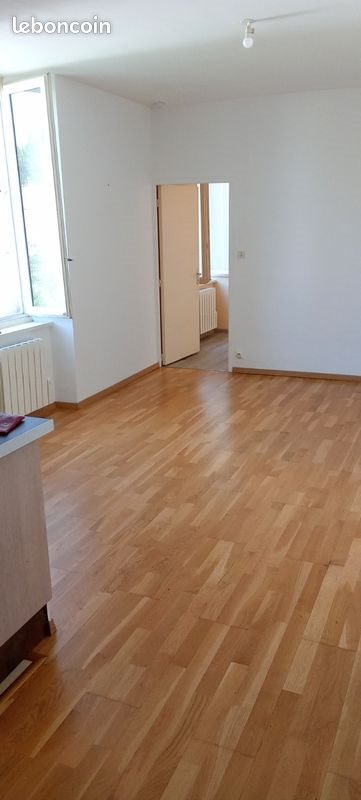 Appartement à louer, 40m², Millau