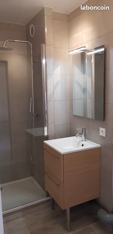 Appartement à louer, 22m², Sanary-sur-Mer