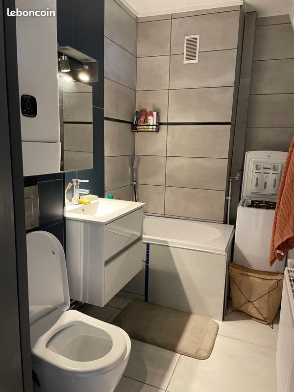 Appartement à louer, 28m², Nîmes