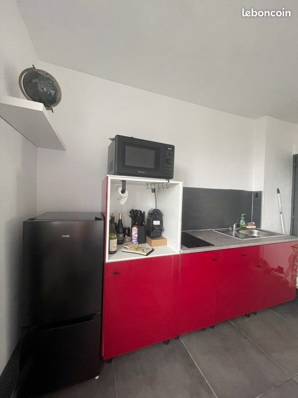 Appartement à louer, 28m², Nîmes