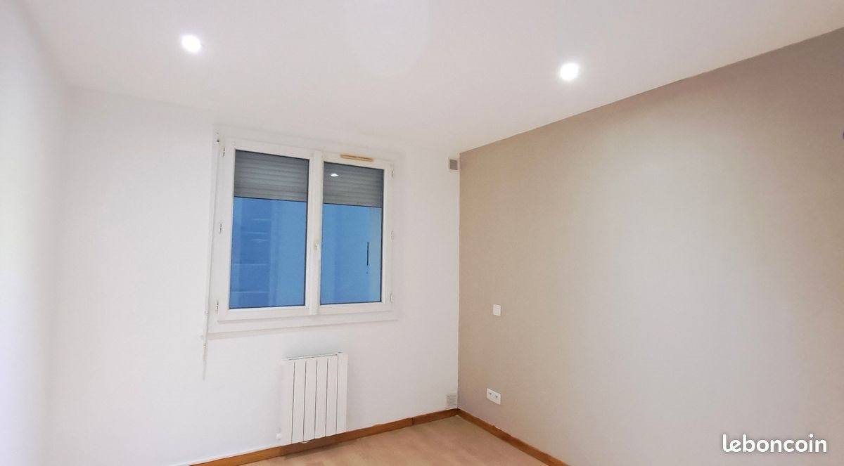 Appartement à louer, 68m², Anneyron