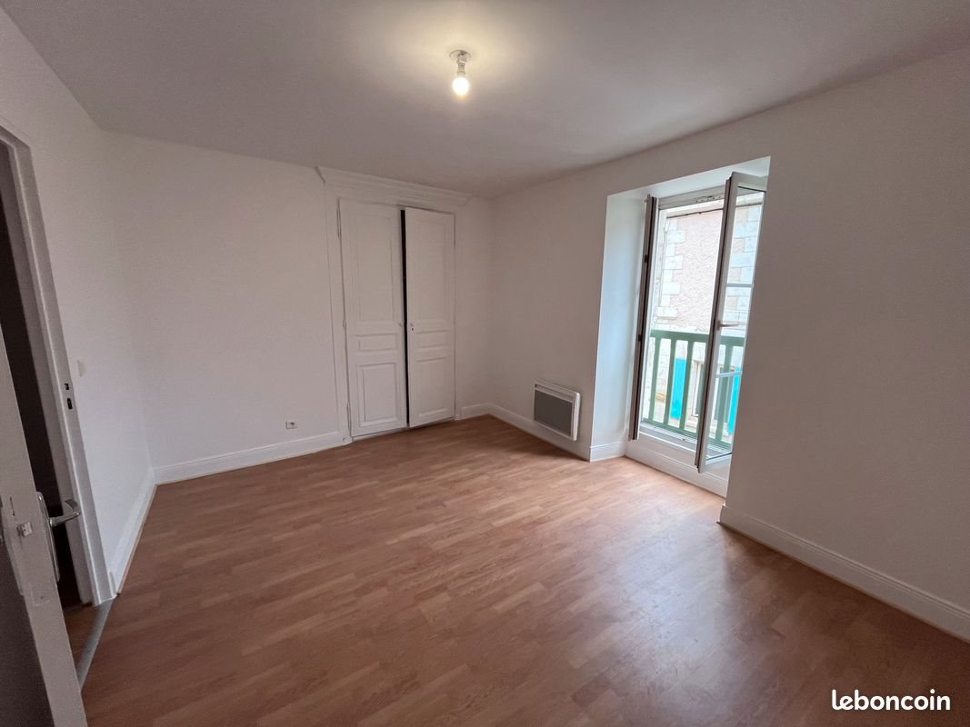 Maison à louer, 72m², Vergt