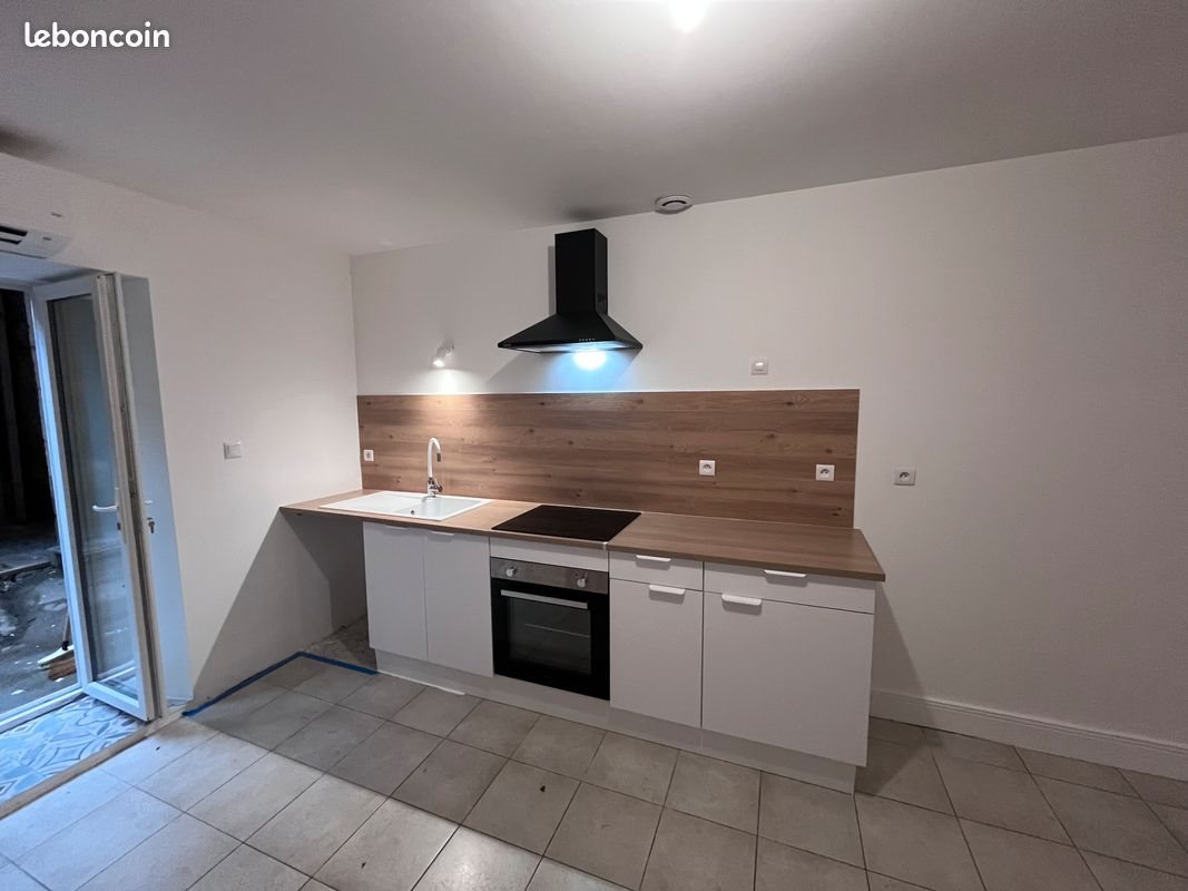 Maison à louer, 72m², Vergt