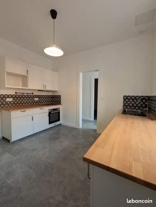 Maison à louer, 128m², Vitry-en-Artois