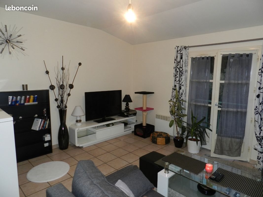 Appartement à louer, 55m², Caderousse