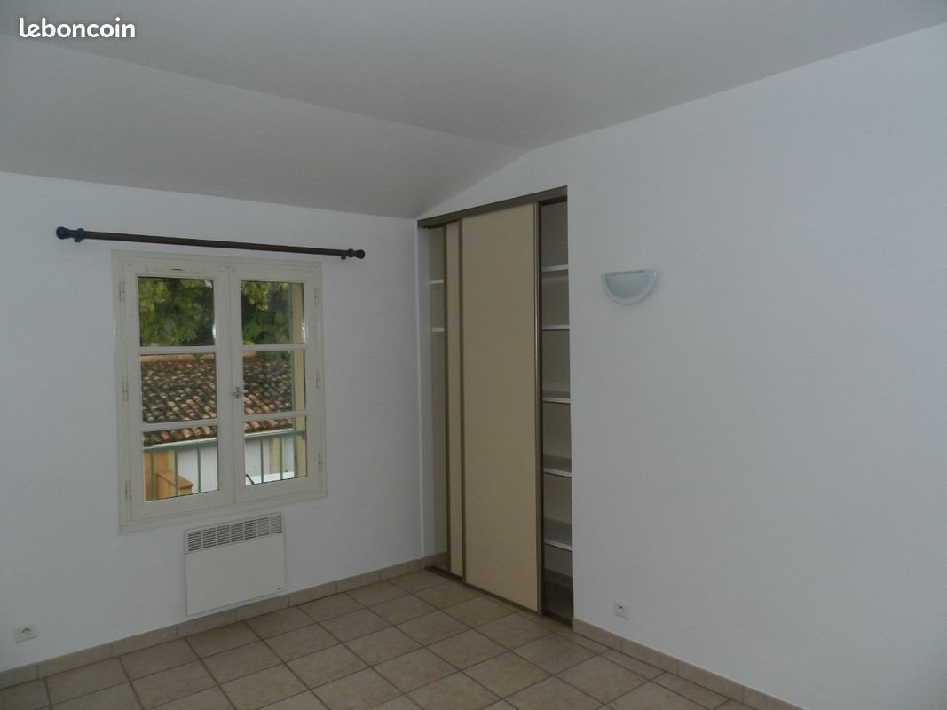 Appartement à louer, 55m², Caderousse