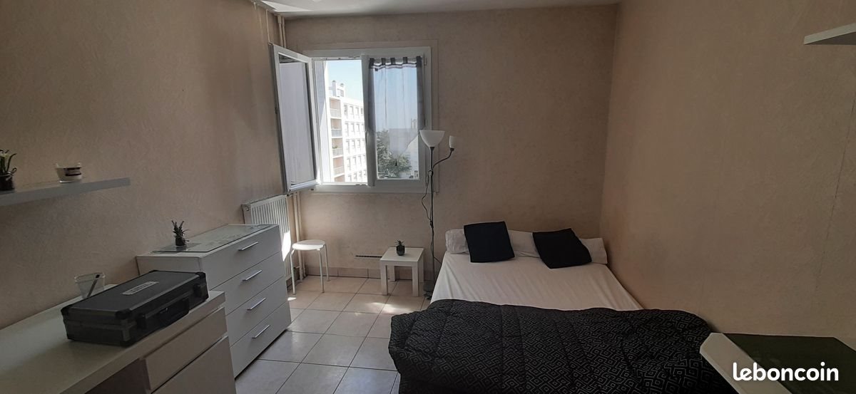 Appartement à louer, 19m², Clermont-Ferrand
