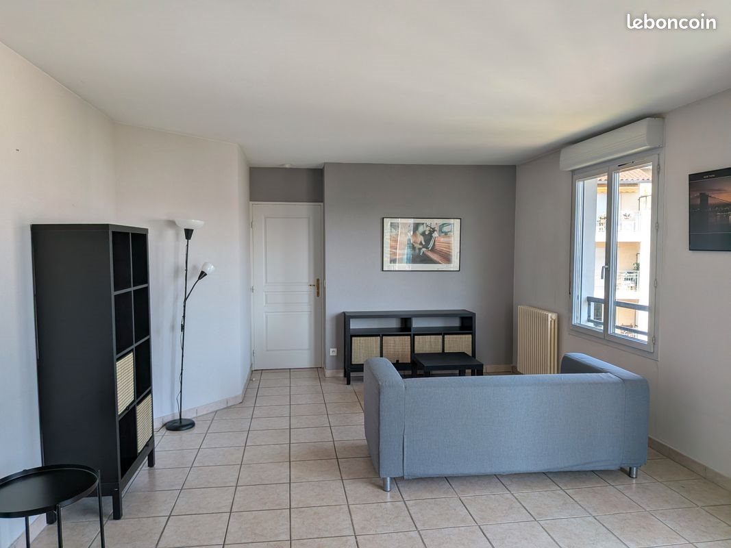 Appartement à louer, 47m², Lyon 8ème