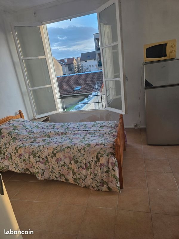 Appartement à louer, 20m², Colombes