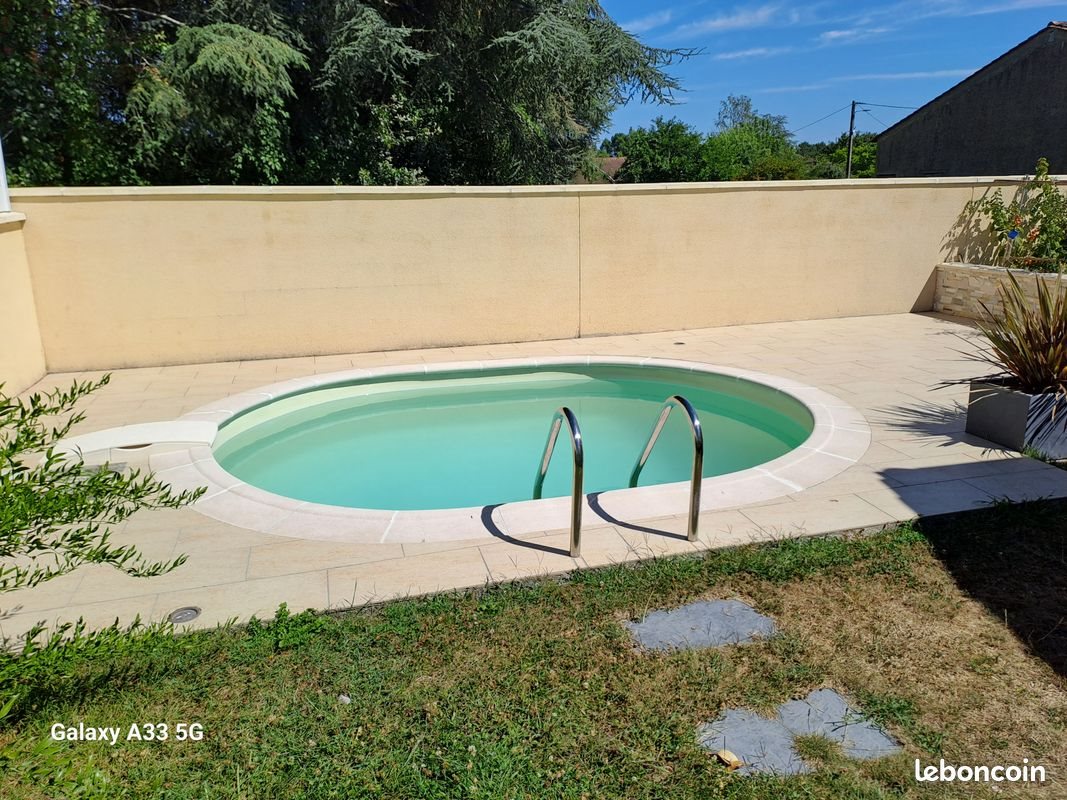 Maison à vendre, 186m², Saint-Yzan-de-Soudiac