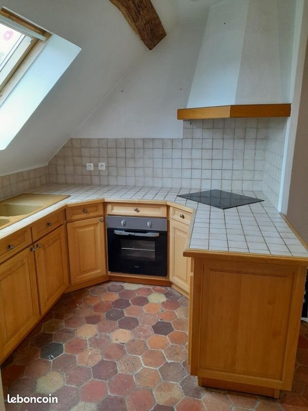 Appartement à louer, 37m², Blandy