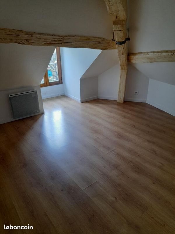 Appartement à louer, 37m², Blandy