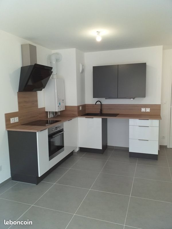 Appartement à louer, 41m², Toulon