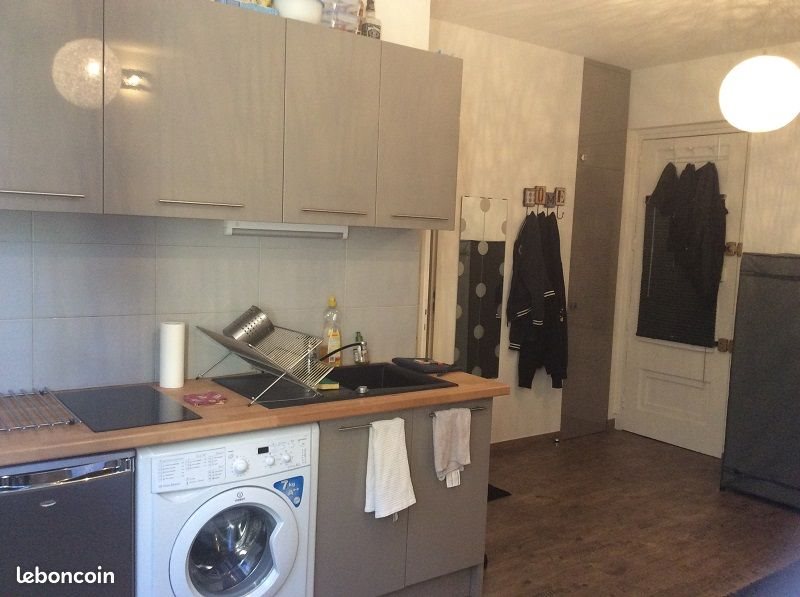 Appartement à louer, 23m², Saint-Étienne
