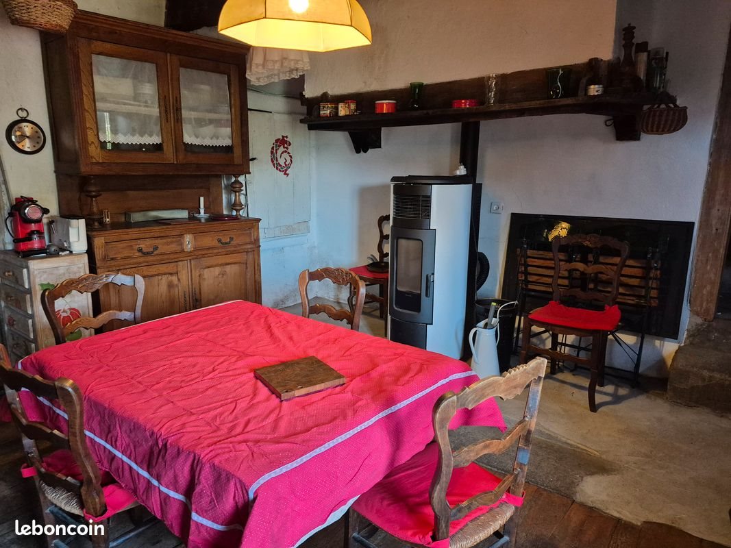 Maison à vendre, 200m², Saint-Laurent-d'Olt