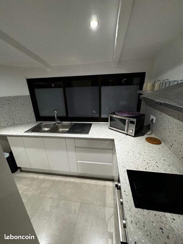 Appartement à louer, 28m², Fréjus