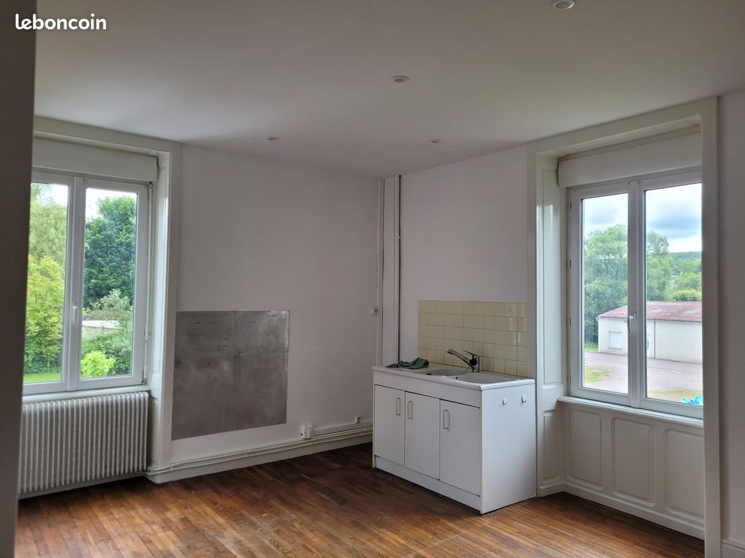 Appartement à louer, 140m², Fontaine-lès-Luxeuil