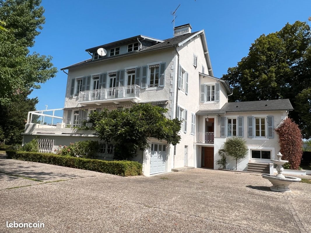 Maison à louer, 300m², Pau