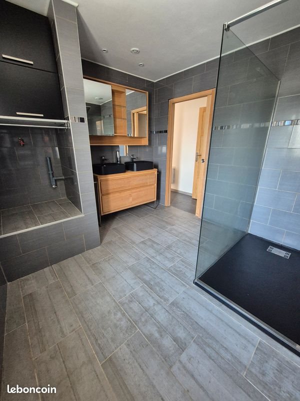 Appartement à louer, 86m², Châtel-Guyon