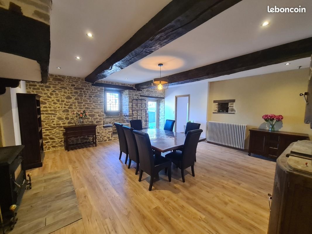 Maison à louer, 130m², Thourie