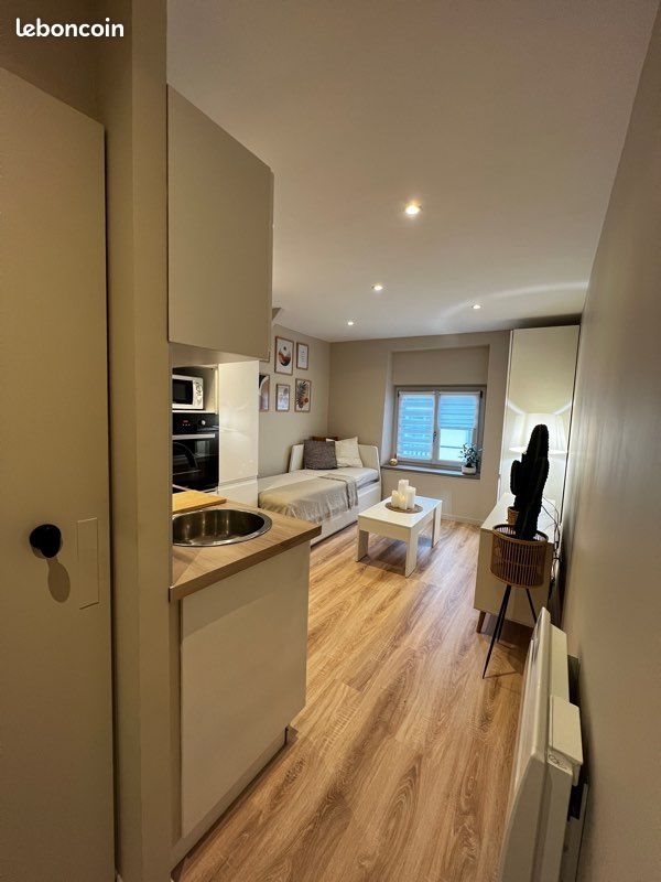 Appartement à louer, 15m², Lons-le-Saunier