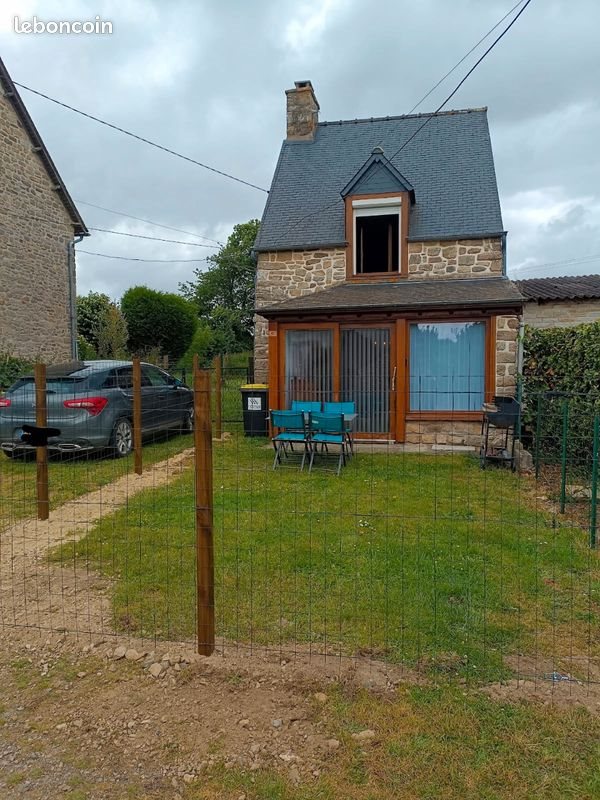 Maison à louer, 70m², Trédias