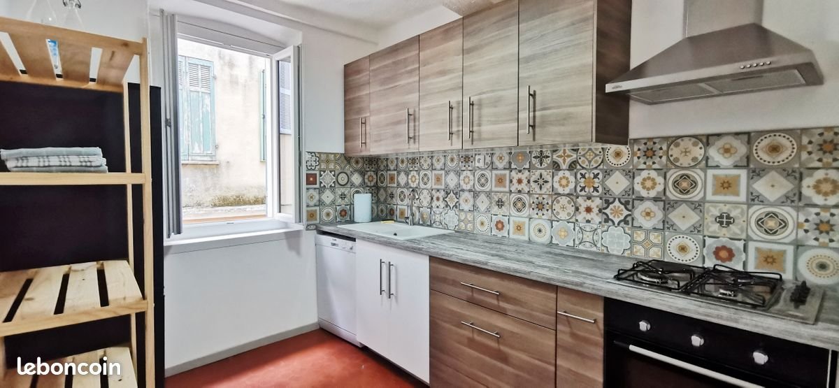 Appartement à louer, 78m², Brignoles