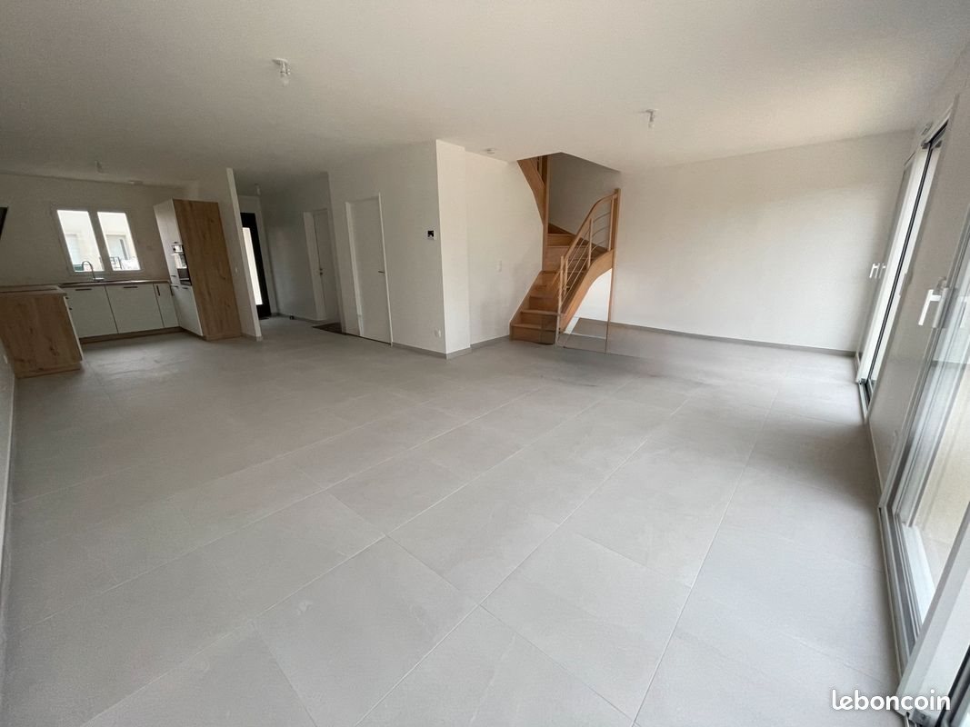 Maison à vendre, 115m², Maulette