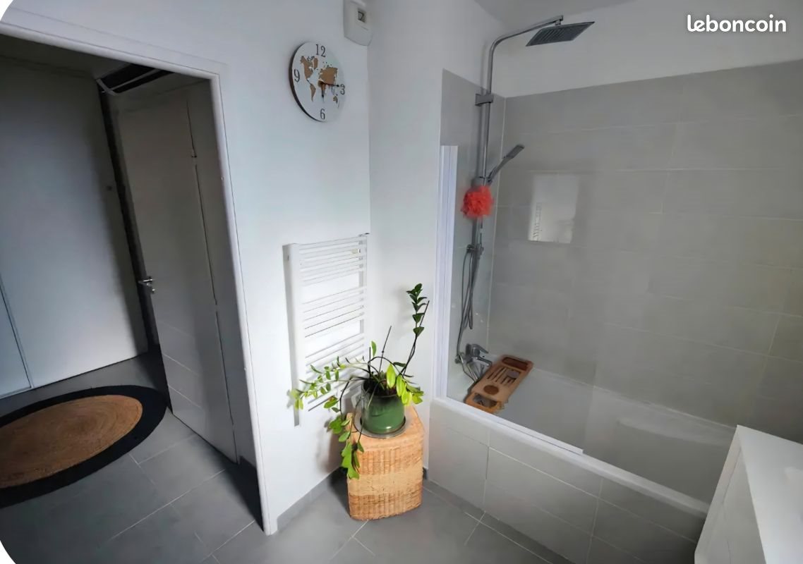 Appartement à vendre, 65m², Bormes-les-Mimosas