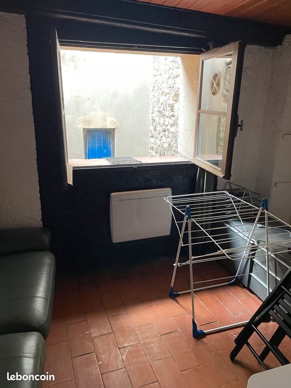 Appartement à louer, 14m², Trets
