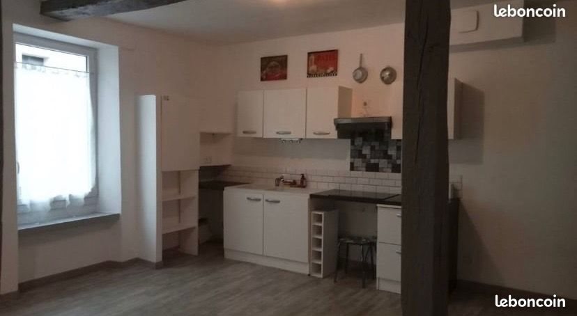 Appartement à louer, 80m², Neuvic