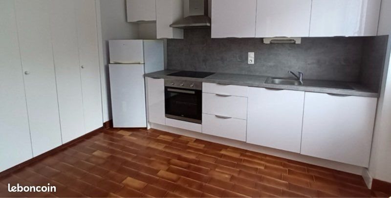 Appartement à louer, 85m², Saint-Pierre-en-Faucigny