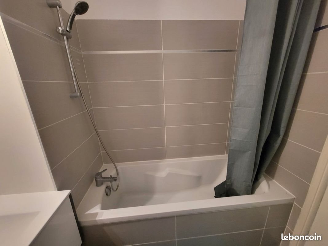 Appartement à louer, 43m², Pignan