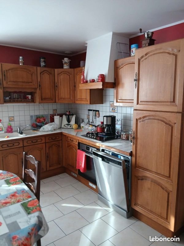 Maison à louer, 134m², Allouagne