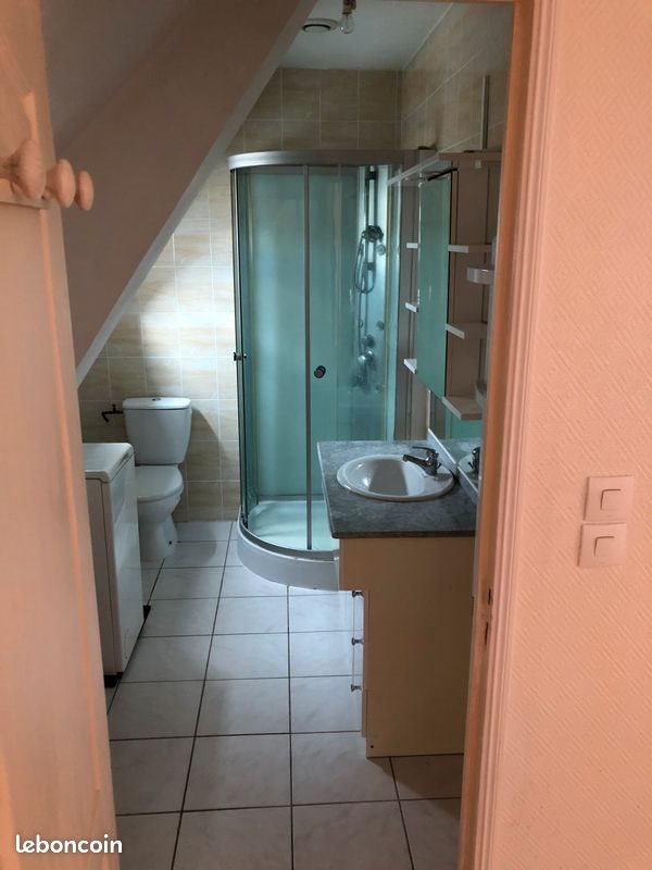 Appartement à louer, 30m², Neuvy-le-Roi